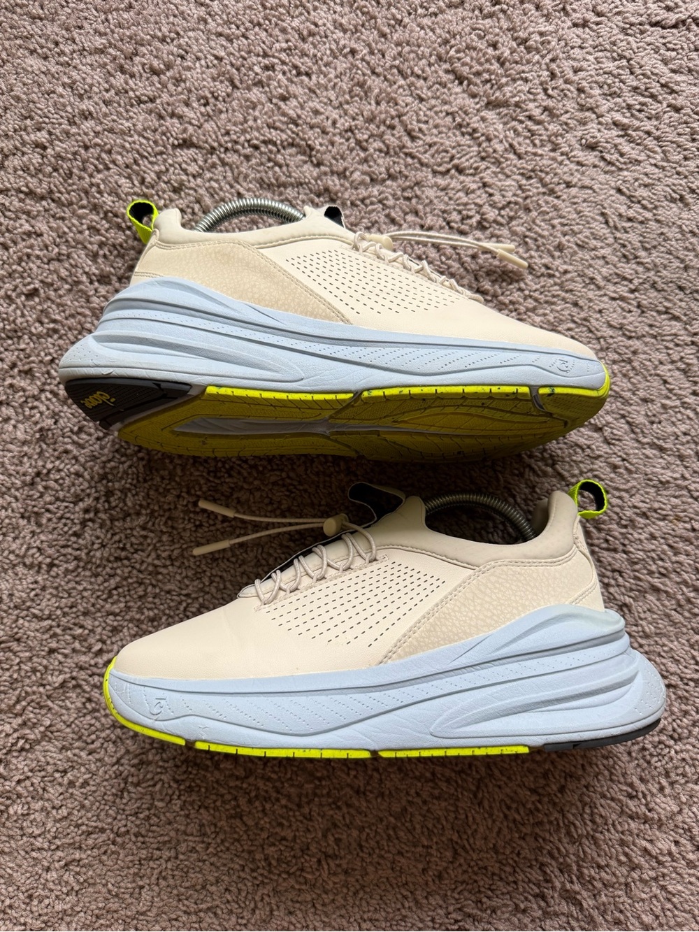 Women’s Clove Forte size 9